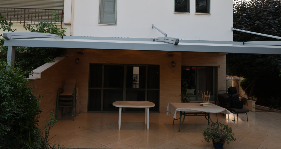hanging-pergolas-1130x600-pic-1